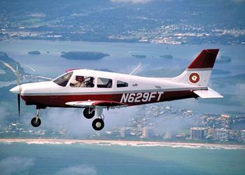 airplane in flight with registration N629FT