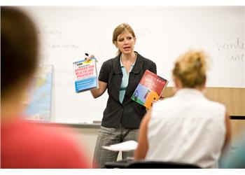 teacher presenting to classroom